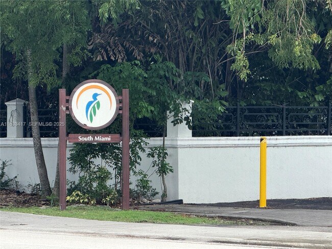 Photo - 6667 Miller Dr