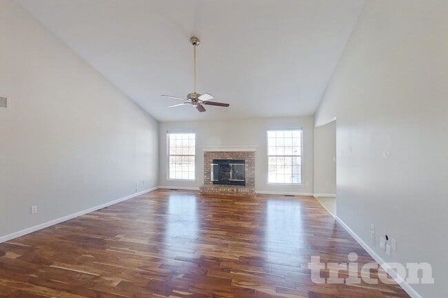 Photo - 3422 Clearfield Ln