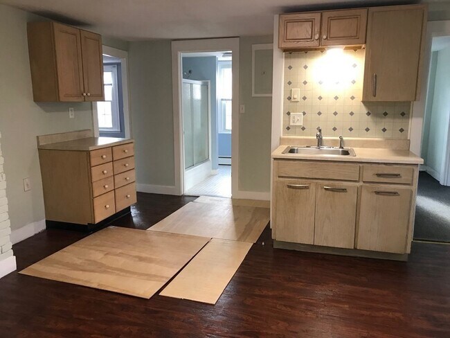 Photo - 176 Plymouth St Unidad 2