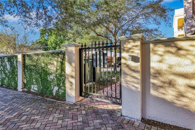 Photo - 445 N Orange Ave Unit 207