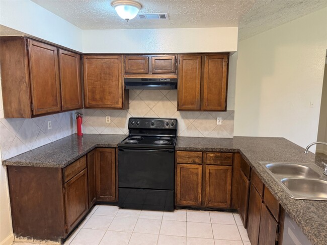 Photo - 8307 Bird Meadow Ln