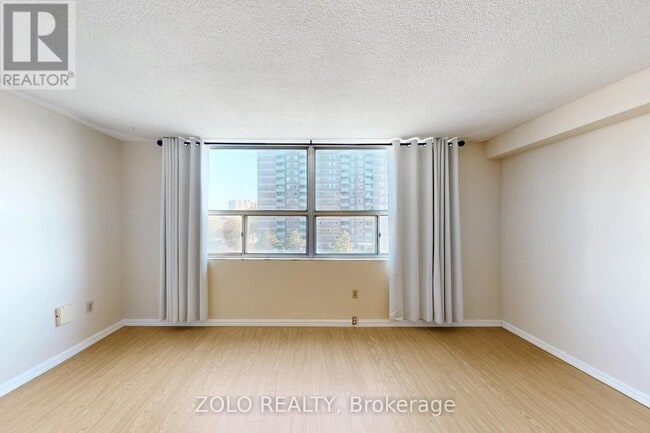 Photo - 10 Tobermory Dr Unit 501