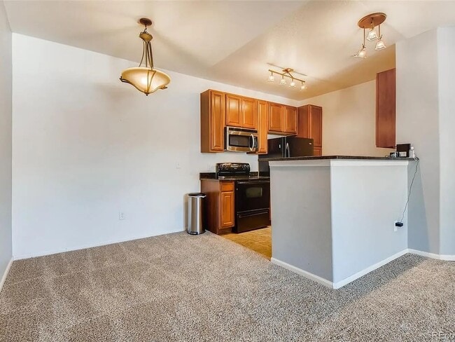 Photo - Beautiful 2 Bed/2 Bath Condo with Private Balconies, Pool Access & Golf Course Community