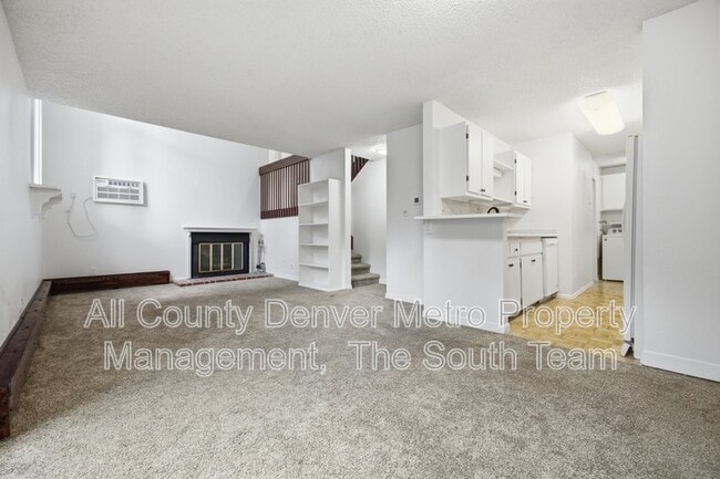 Building Photo - 2835 S Monaco St Pkwy Unit 108