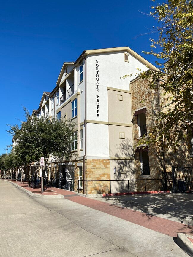 Photo - 424 Tauber St