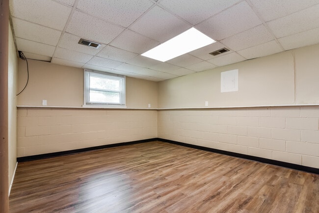 Photo - 11401 McDowell Dr