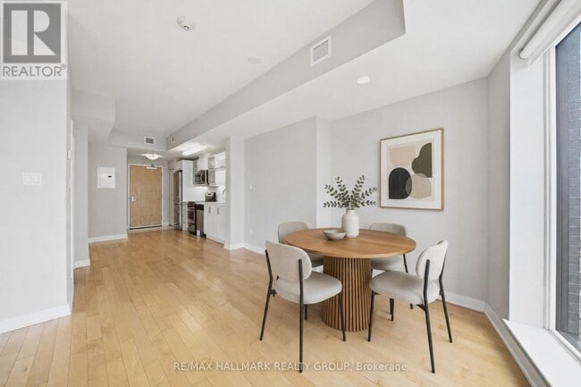 Photo - 40 Nepean St Unit 2604
