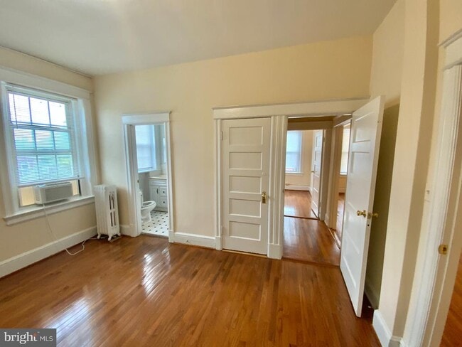 1864 Columbia Rd NW Unit 40