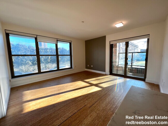 Photo - 40 Malvern St Unit 108