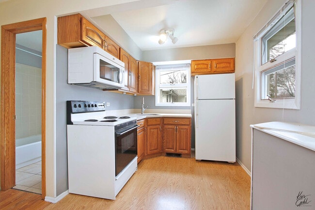 Photo - 39271 N Lake Ave