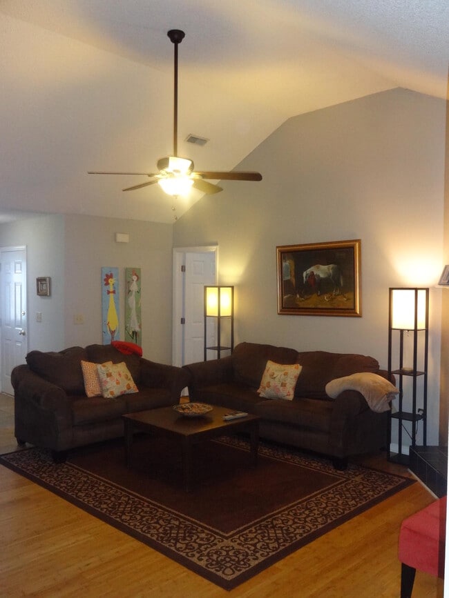 Photo - 388 Culver Ave