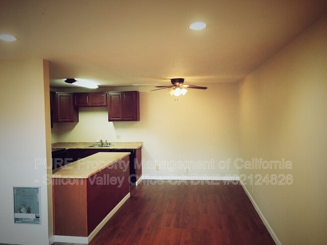 Photo - 340 Auburn Way Unit #2