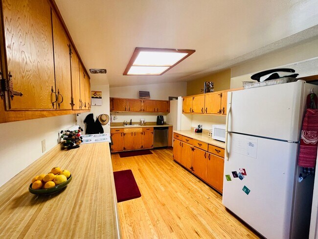 Photo - Unique 3 Bedroom 2 Bath Home In West San Jose