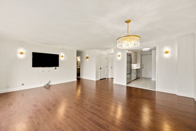 Photo - 19 Chauncy St