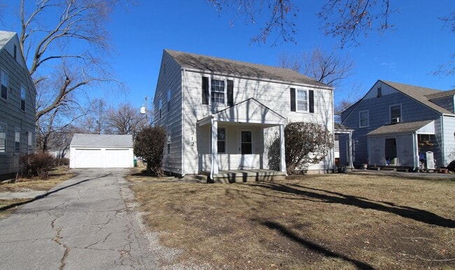 2 Bedroom Duplex in North Kansas City - 2 Bedroom Duplex in North Kansas City Casa Adosada