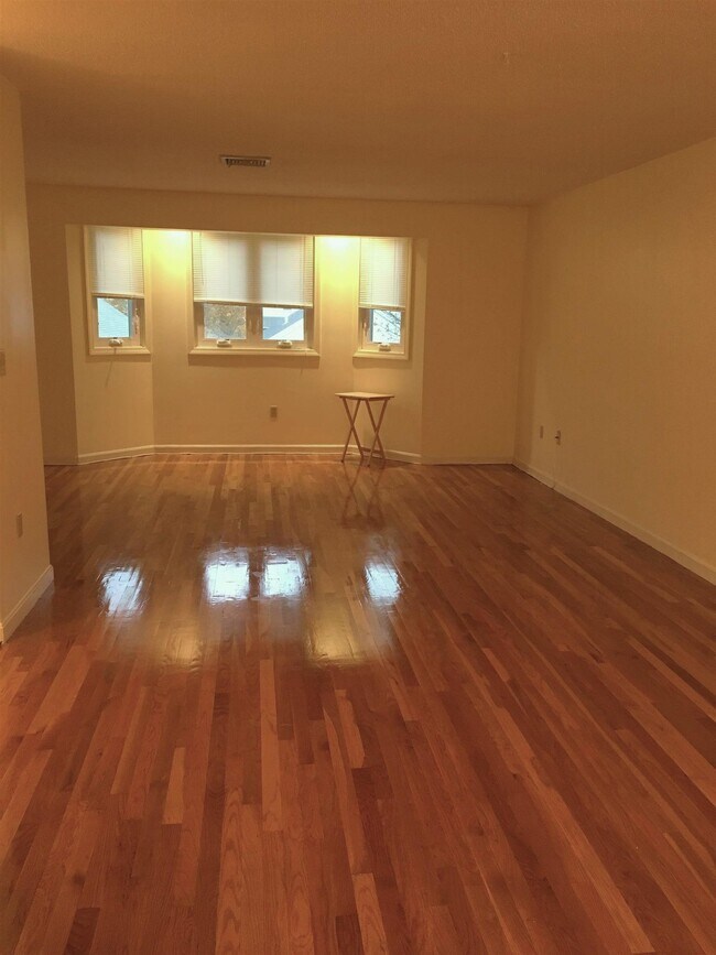 Photo - 620 Boston Ave Unidad 5E