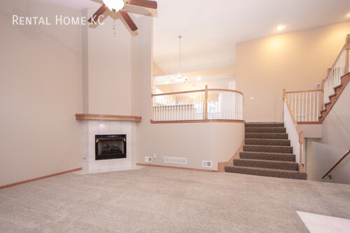 Photo - 5509 W 153rd St