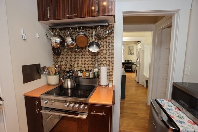 Photo - 2 Arnold Cir Unit 1