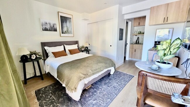 Photo - Bellevue Ridge