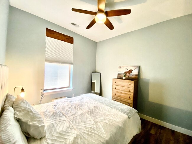 Photo - Boot Hill Lofts Unidad Apt 1