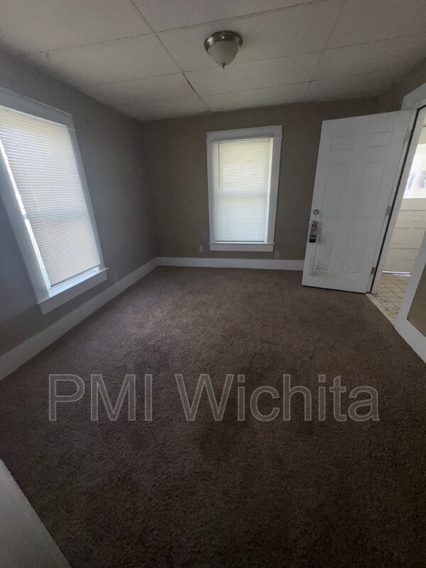 Photo - 207 S Clarence St Unit A