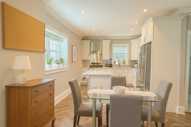 Photo - 9 9th St Unit 1st Floor