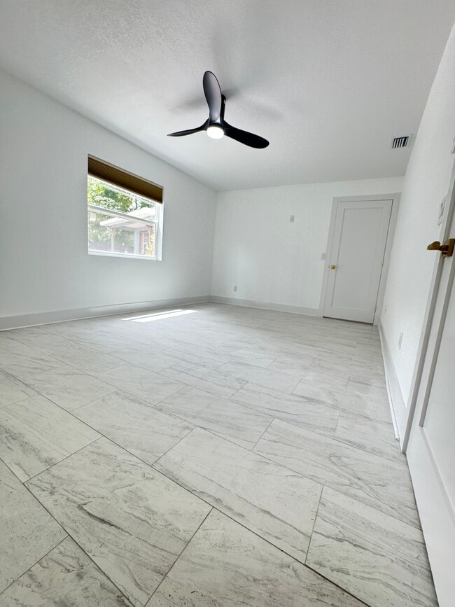 Photo - 8319 Jana Dr