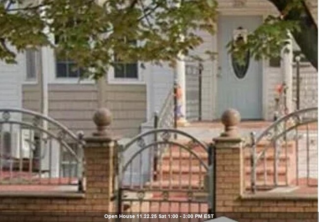 Building Photo - 226 Duncan Ave