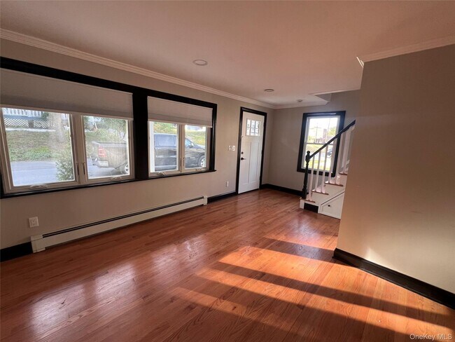 Photo - 39 Grand St