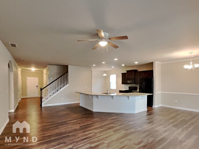 Photo - 116 Laurelcrest Ln