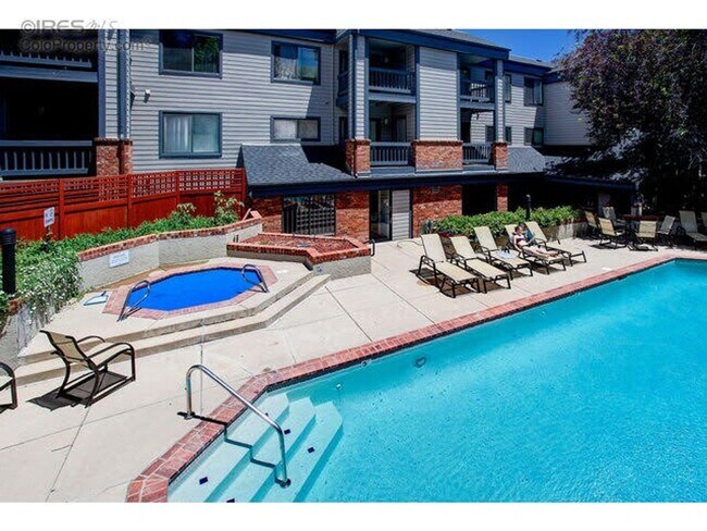 Photo - Beautifully Updated Studio in Central Boulder – Available for Immediate Move-In. Unit 235