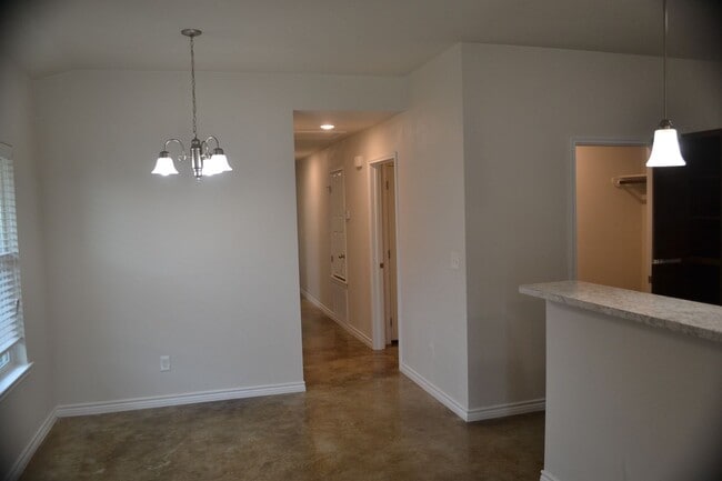Photo - 1203 Wales Dr Unidad 1203 Wales Dr. -  A