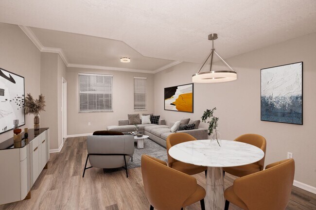 Dining / Living Space - Floresta