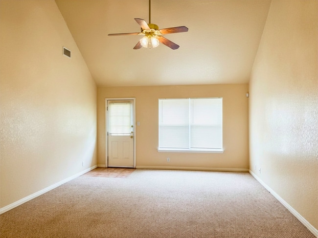 Photo - Beautiful 3 Bedroom Home Near Brooks City Base in South San Antonio