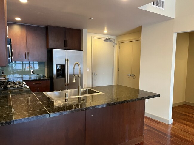 Photo - 900 Lenora St Unit 504