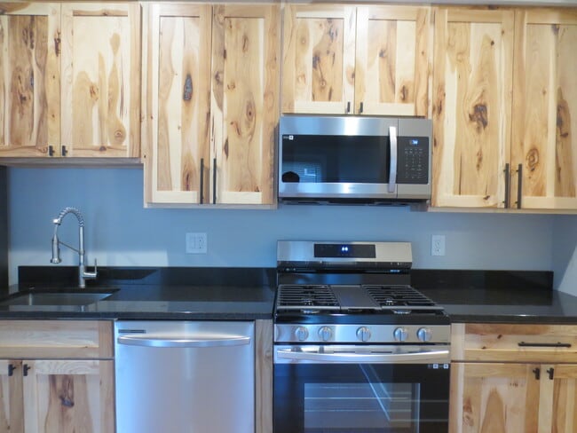 Photo - 1959 W 58th St Apartments