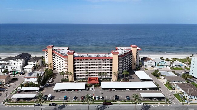 Photo - 18304 Gulf Blvd Unidad PH-9 Rental