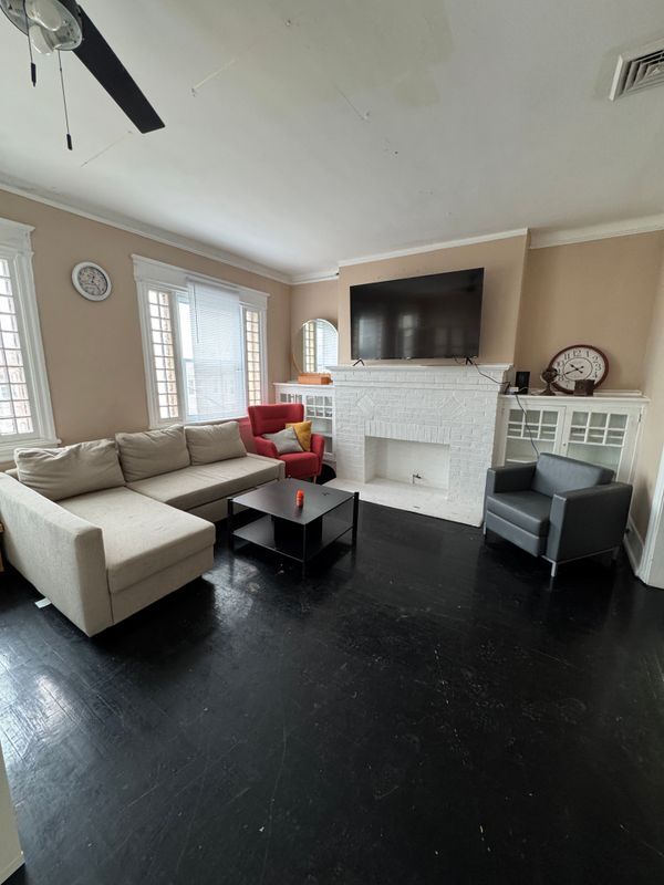 Photo - 3809 Ventnor Ave Unit #6