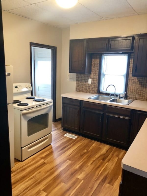 Photo - 518 W 13th Ave