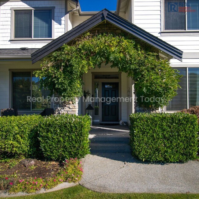 4 Bedroom House in Puyallup! (Virtual Tour... House Rental in