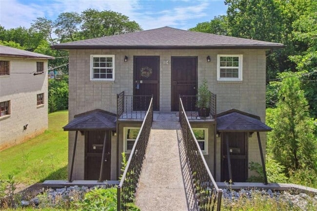 Building Photo - 239 Sciple Terrace NW