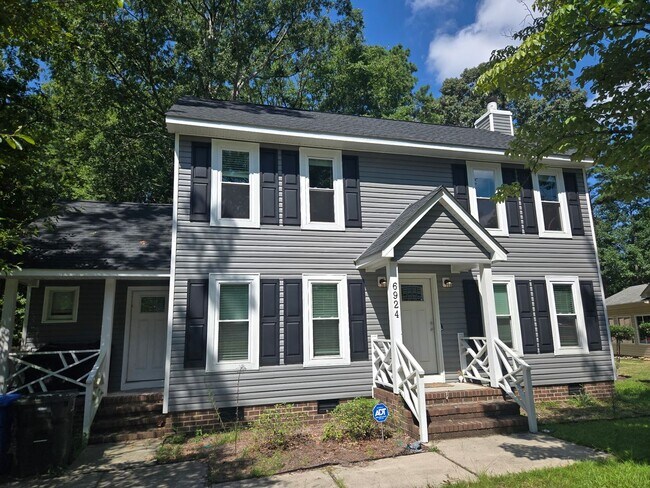 GLEN REILLY - GLEN REILLY House