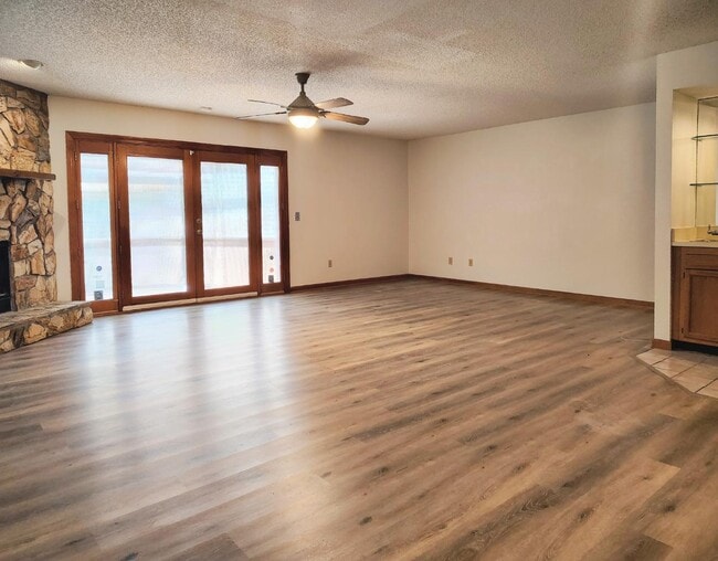 Photo - 3110 Paddle Creek Dr