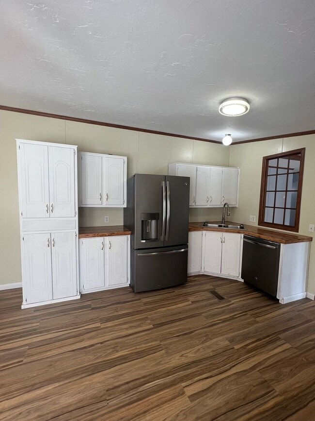 Photo - Caryville 37714 - COMING SOON! 3 bedroom, 2 bath home - Contact Chad Weeks (865) 567-6193