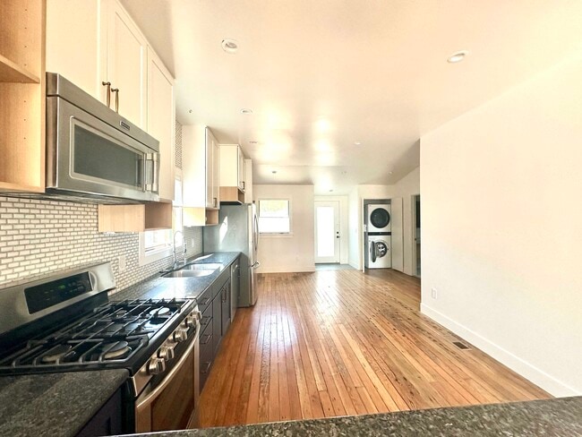 Photo - 2337 Fifth St