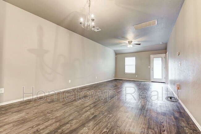 Photo - 11206 NW 114th St