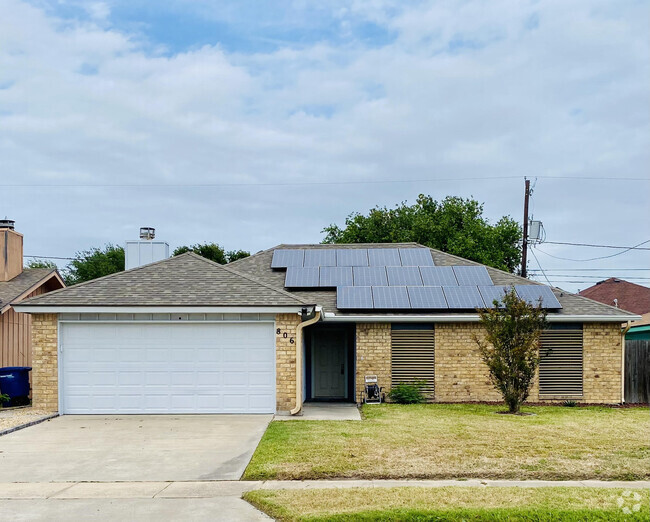 Building Photo - 806 Mariana Dr Rental