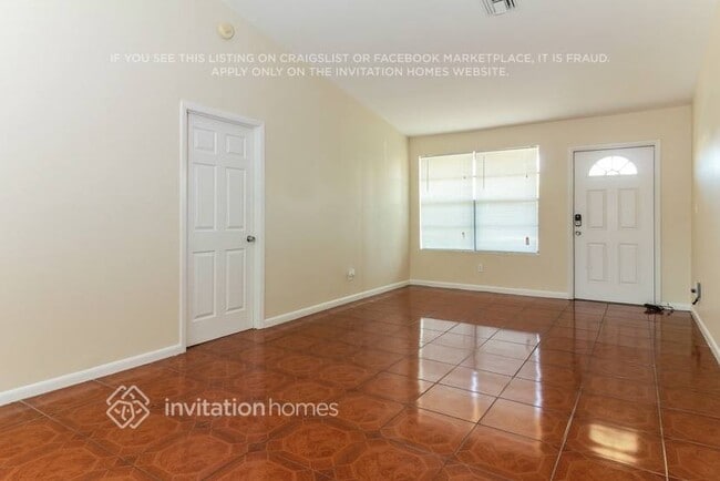 Photo - 5673 Fletcher St