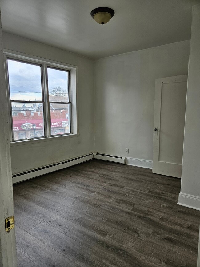Photo - 133 Anderson Ave Unit 2F