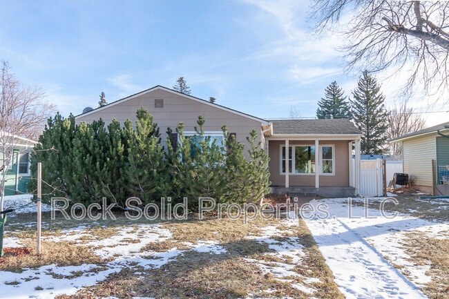 Photo - 1529 Walnut Dr